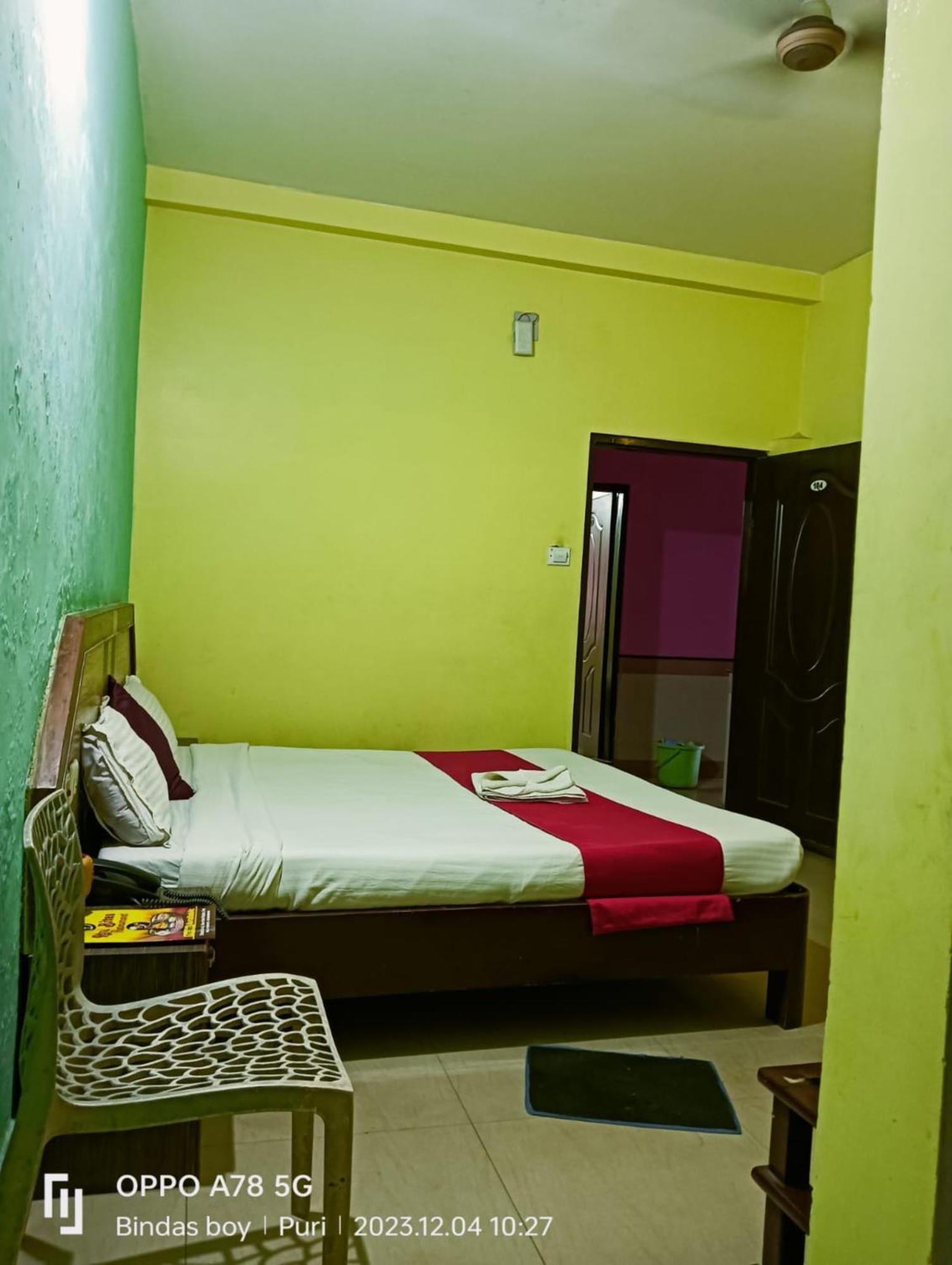 Hotel D2 Holiday Inn -Near Niladri Sea Beach - Puri - Official Verified Bagian luar foto